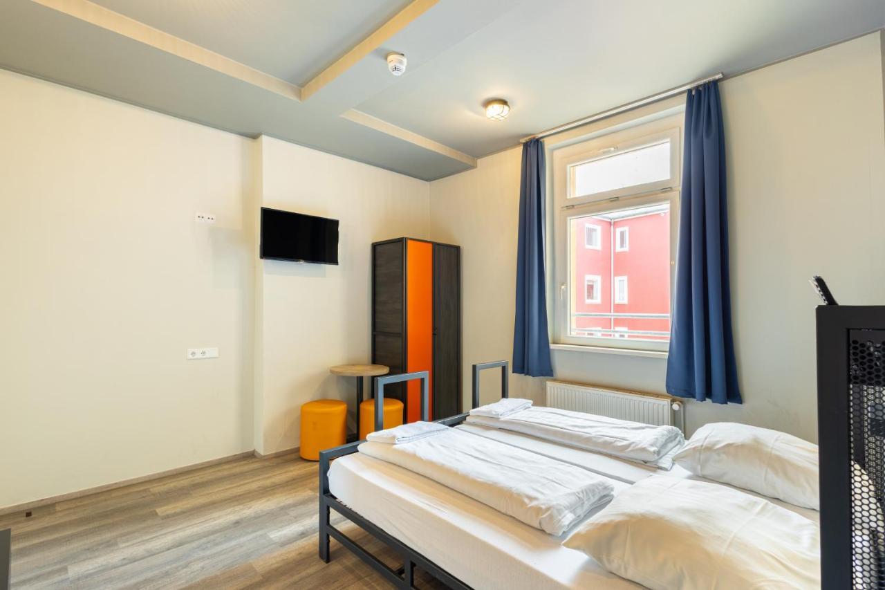 A&O Dortmund Hauptbahnhof Hotel Bagian luar foto